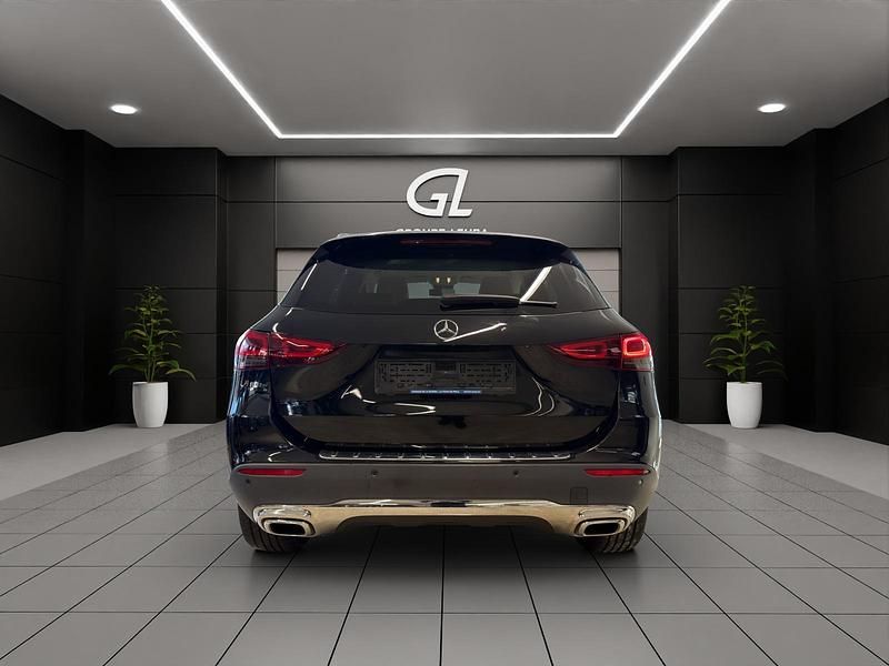 Gebraucht Mercedes GLA200 Progressive 150 PS (110 kW) 2022 Schwarz SUV