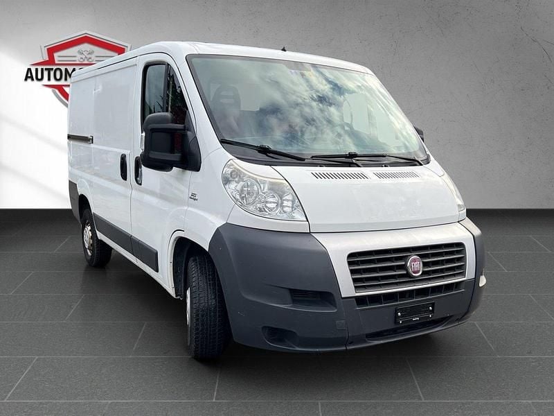Gebraucht Fiat Ducato 115 PS (84 kW) 2012 Van