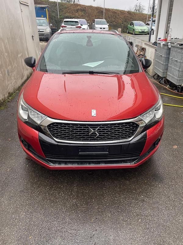 Gebraucht 2016 DS Automobiles DS4 Crossback Sport Chic SUV | CHF 7’799 - Bild 1/4