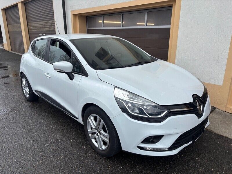 Gebraucht 2018 Renault Clio IV Zen | CHF 9’500 (Etwas zu teuer) - Bild 1/4