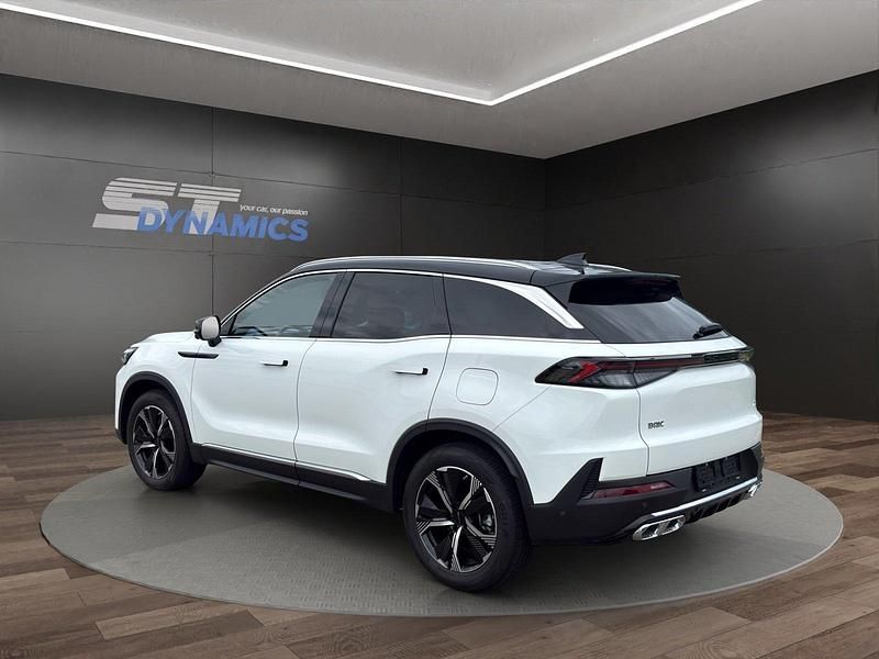 Neu Baic X55 177 PS (130 kW) 2025 Schwarz SUV
