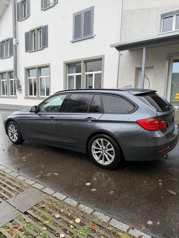 Gebraucht 2012 BMW 320 Luxury Line Kombi | CHF 7’800 - Bild 1/4