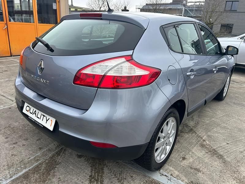Gebraucht Renault Mégane III Expression 110 PS (80 kW) 2009