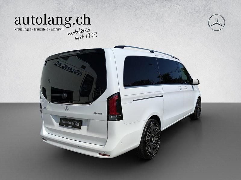 Gebraucht Mercedes V300 Avantgarde 237 PS (174 kW) 2024 Van / Kleinbus