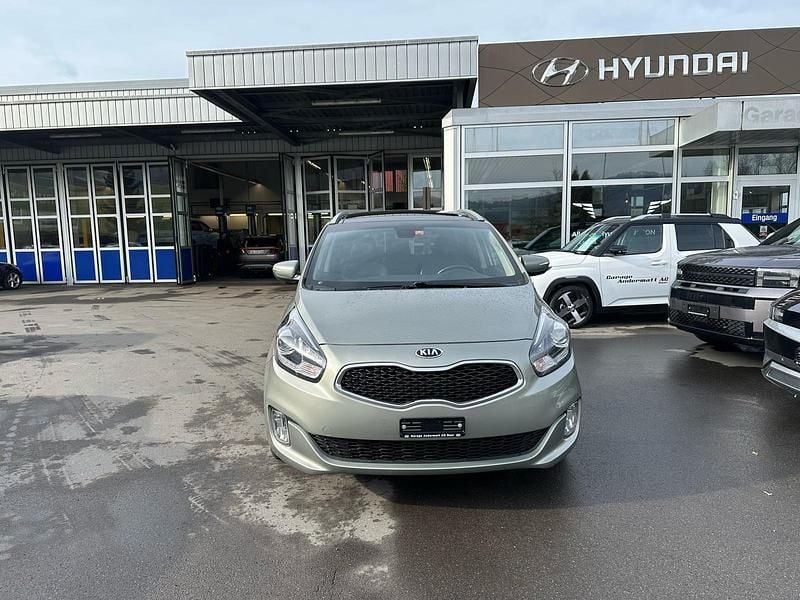 Gebraucht Kia Carens 141 PS (103 kW) 2017 Grau Van / Kleinbus