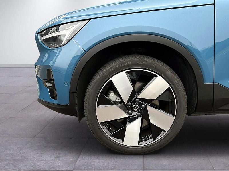 Gebraucht Volvo C40 300 kW (408 PS) 2022 Blau SUV