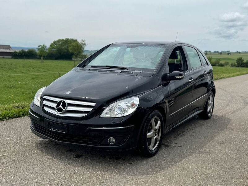 Gebraucht 2005 Mercedes B200 Van / Kleinbus | CHF 2’500 - Bild 1/4