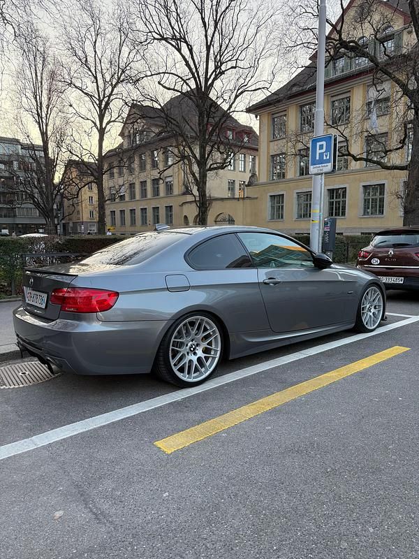 Gebraucht BMW 335 306 PS (225 kW) 2010 Coupé