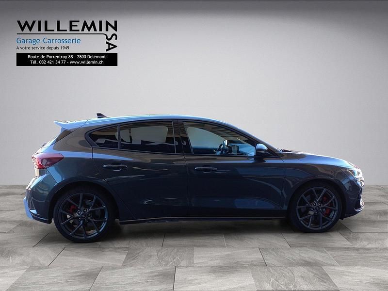 Gebraucht Ford Focus ST 280 PS (205 kW) 2023 Grau Limousine