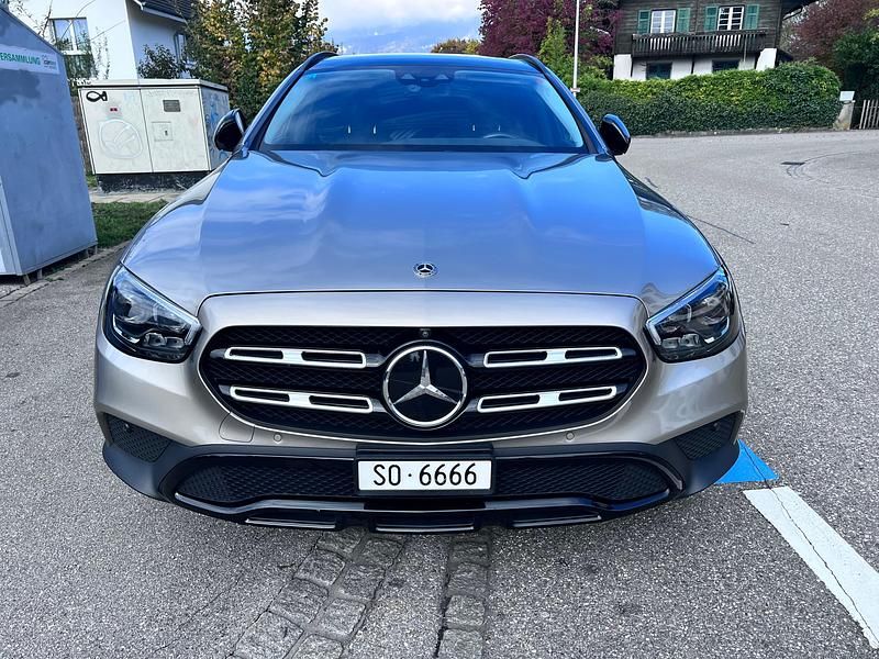 Gebraucht Mercedes E220 All-Terrain Avantgarde 194 PS (142 kW) 2021 Kombi