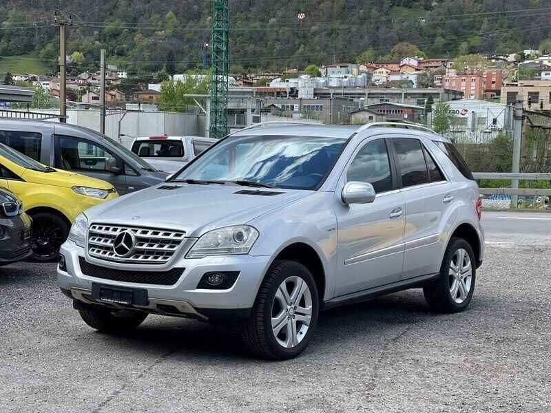 Gebraucht Mercedes ML350 211 PS (155 kW) 2009 SUV