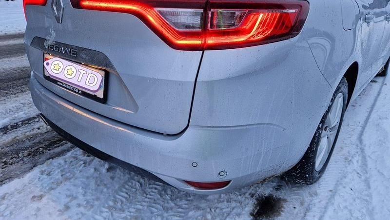 Gebraucht Renault Mégane GrandTour Intens 159 PS (116 kW) 2019 Kombi