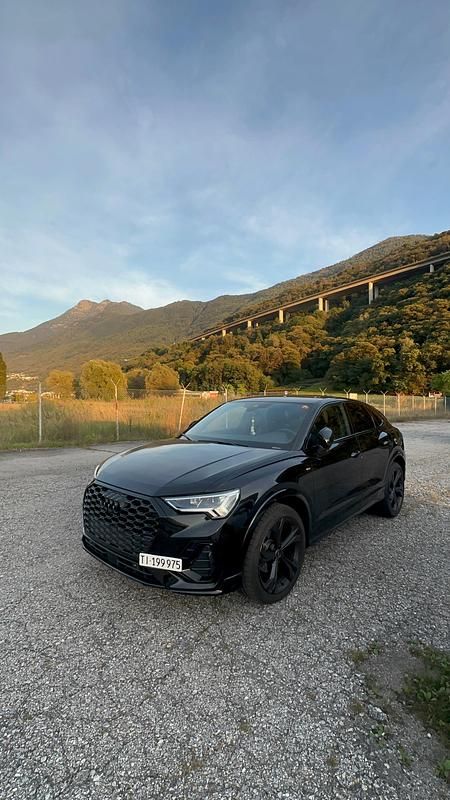 Gebraucht Audi Q3 Sportback Attraction 150 PS (110 kW) 2024 SUV