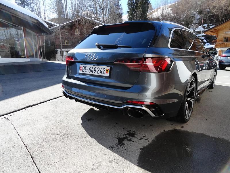 Gebraucht Audi RS4 450 PS (330 kW) 2022 Kombi