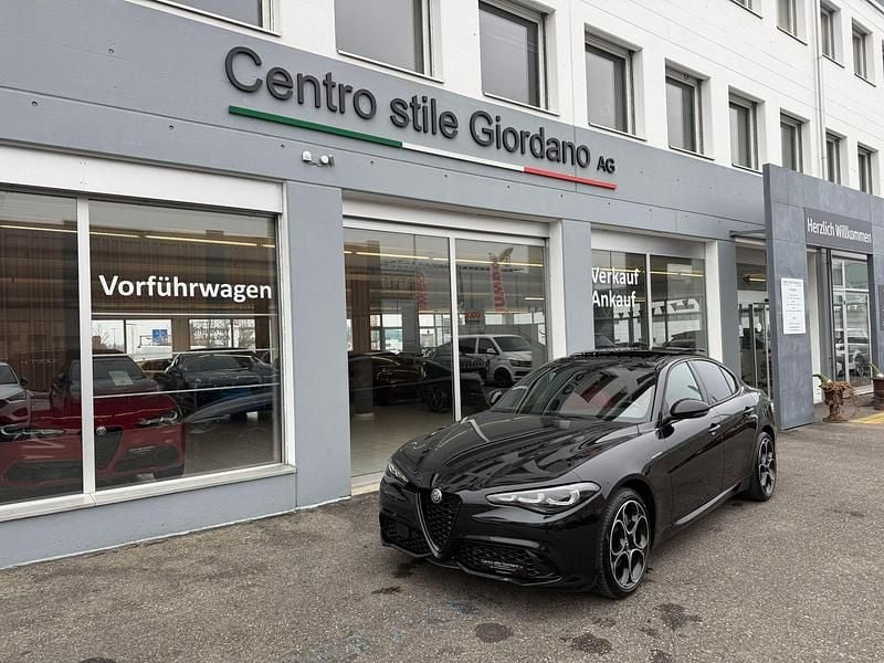Gebraucht 2023 Alfa Romeo Giulia Veloce | CHF 35’990 (Superpreis) - Bild 1/4