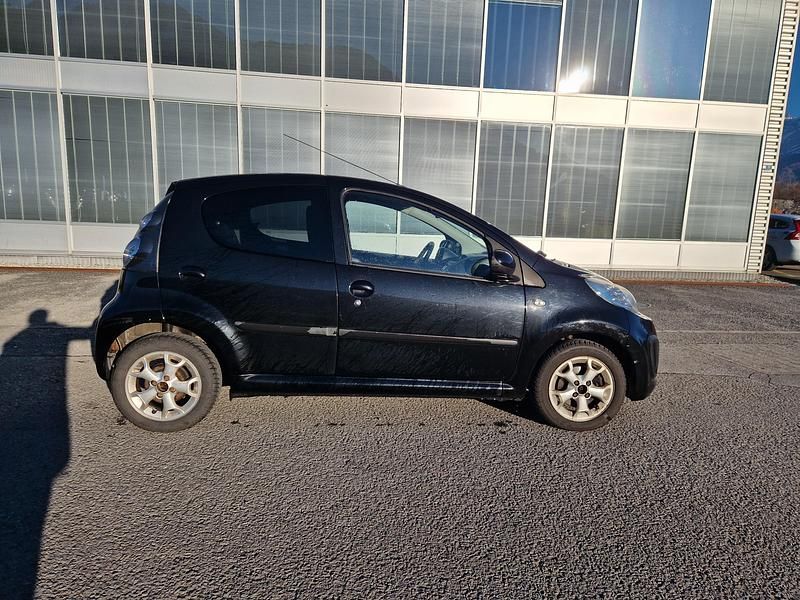 Gebraucht Citroën C1 Exclusive 68 PS (50 kW) 2014 Kleinwagen