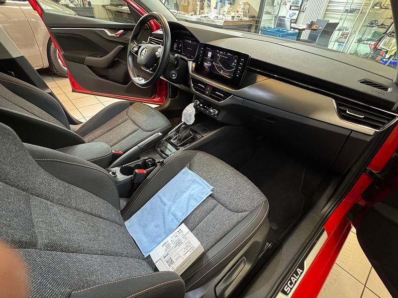 Gebraucht Skoda Scala Clever 110 PS (80 kW) 2021 Kleinwagen