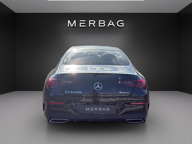 Gebraucht Mercedes CLA220 190 PS (139 kW) 2025 Schwarz Limousine
