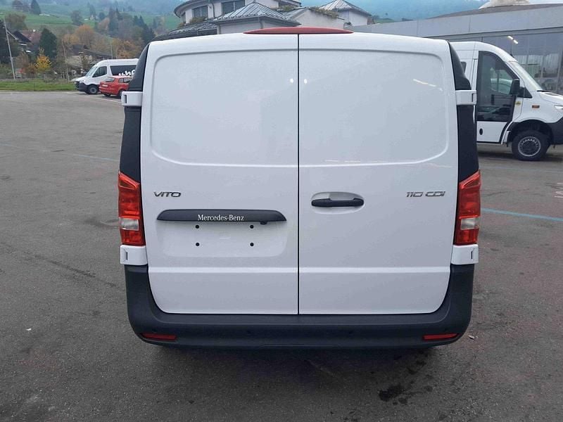 Neu Mercedes Vito 102 PS (75 kW) 2026 Van