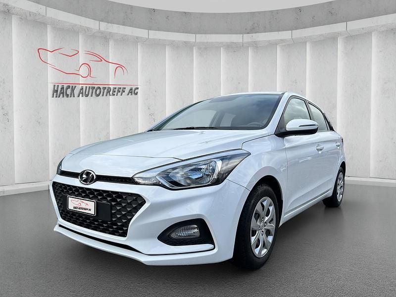 Gebraucht Hyundai i20 100 PS (73 kW) 2019 Kleinwagen