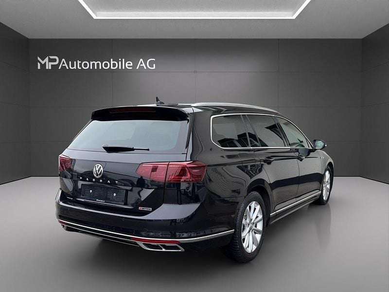 Gebraucht VW Passat R-line Edition 240 PS (176 kW) 2020 Kombi