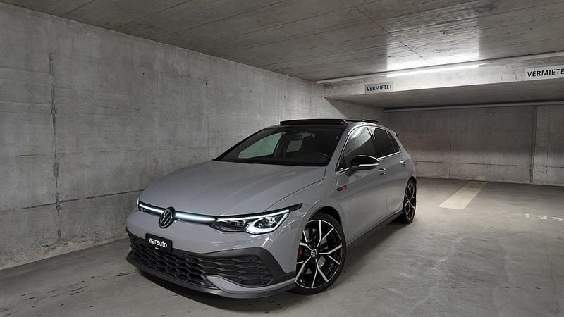 Gebraucht VW Golf VIII GTI Clubsport 301 PS (221 kW) 2022 Limousine