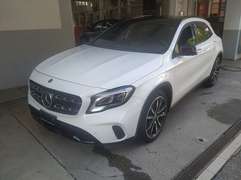 Gebraucht Mercedes GLA250 211 PS (155 kW) 2019 SUV