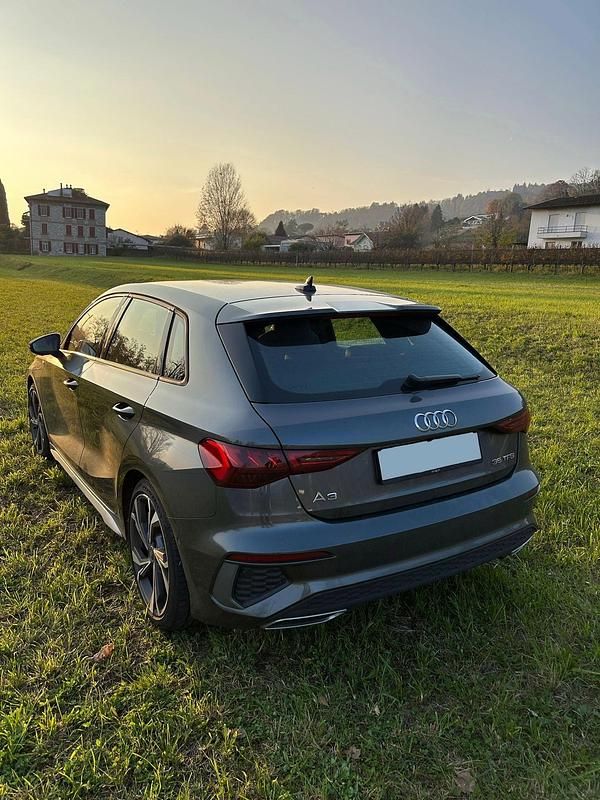 Gebraucht 2021 Audi A3 Sportback e-tron Attraction Kleinwagen | CHF 23’000 (Guter Preis) - Bild 1/4