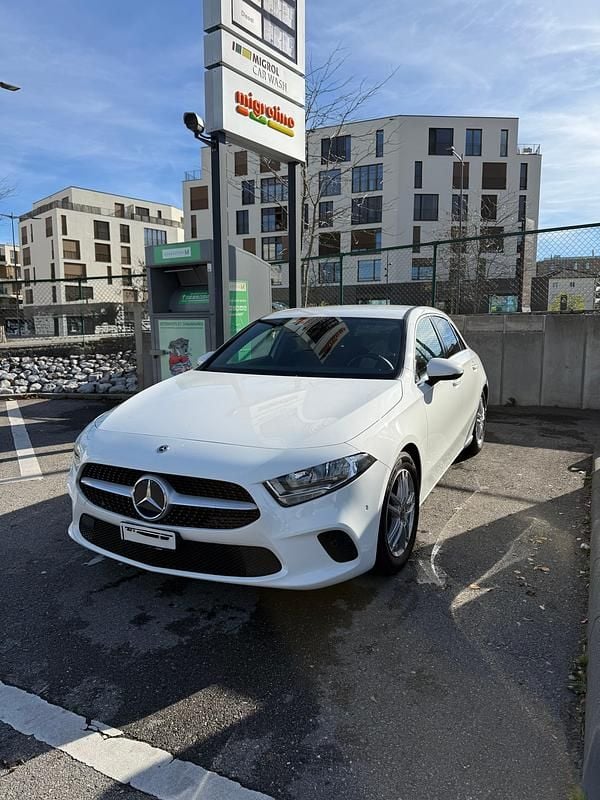 Gebraucht 2022 Mercedes A160 | CHF 19’000 - Bild 1/4