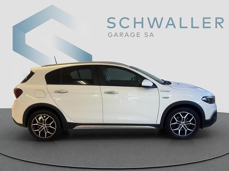 Gebraucht Fiat Tipo Cross 131 PS (96 kW) 2022 Limousine