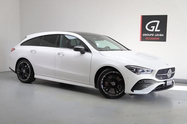 Weiss Gebraucht 2025 Mercedes CLA250 Limousine | CHF 39’500 - Bild 1/4