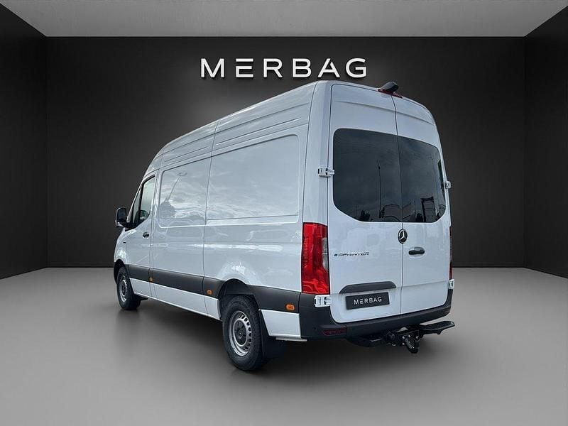 Neu Mercedes E-Sprinter 150 kW (204 PS) 2025 Van
