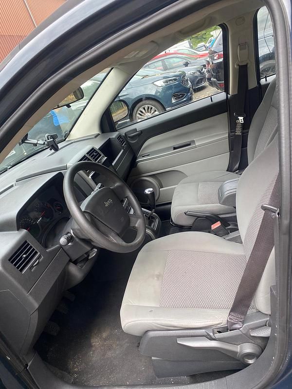 Gebraucht Jeep Compass Sport 170 PS (125 kW) 2008 SUV