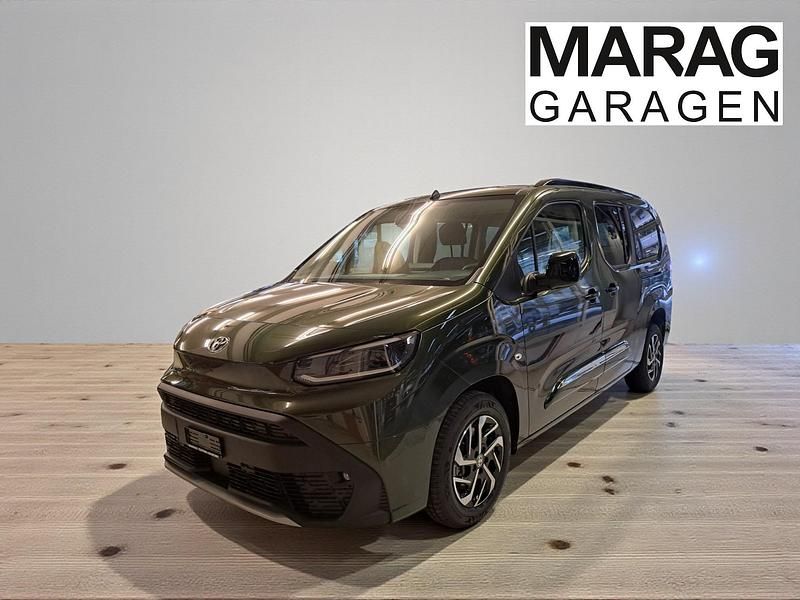 Neu Toyota Proace Verso City 130 PS (95 kW) 2026 Grün Kombi