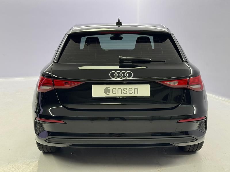 Gebraucht Audi A3 Sportback e-tron Attraction 150 PS (110 kW) 2023 Kleinwagen