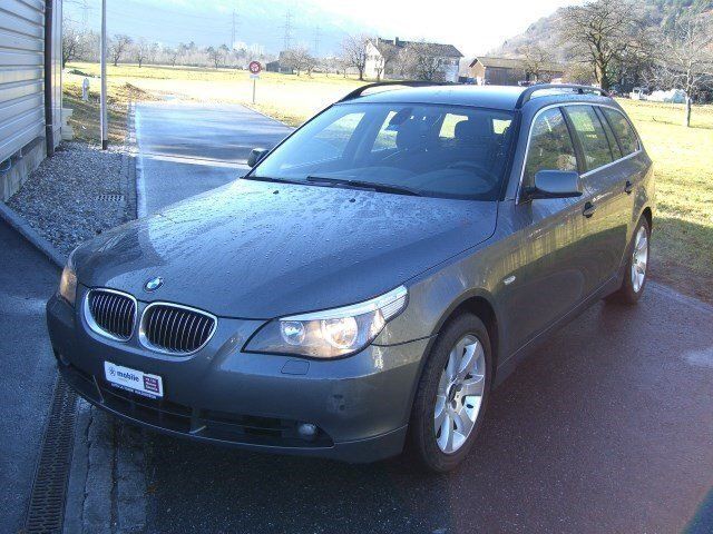 Grau, met. Gebraucht 2005 BMW 525 Kombi | CHF 9’900 - Bild 1/4