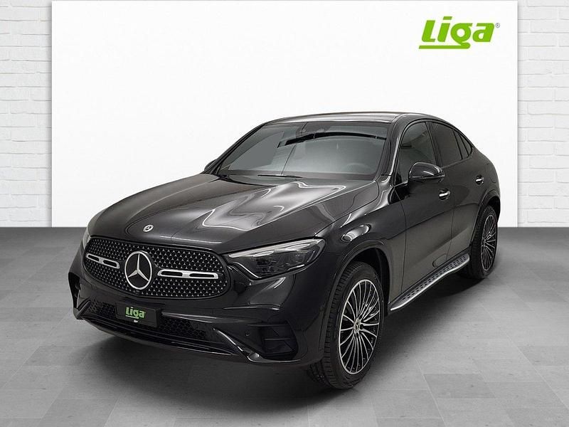 Gebraucht Mercedes GLC300e AMG line 333 PS (244 kW) 2024 Coupé