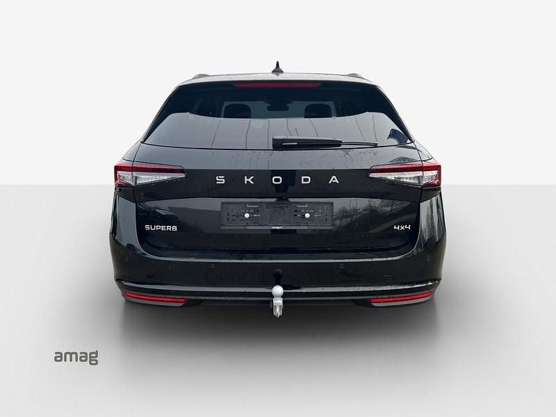 Gebraucht Skoda Superb Selection 193 PS (141 kW) 2024 Ebony schwarz, metallic Kombi