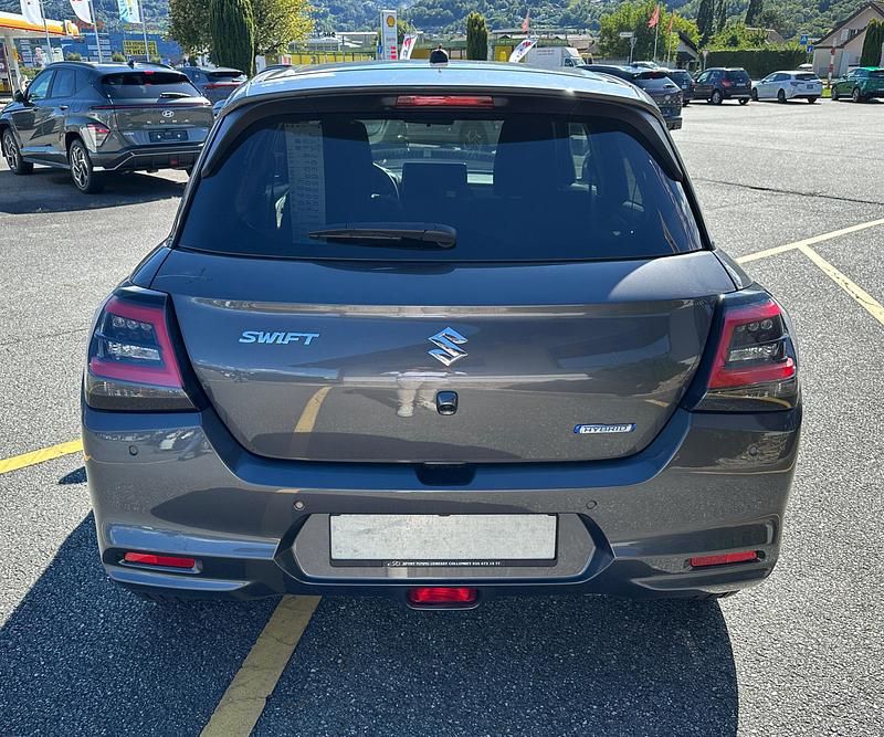 Gebraucht Suzuki Swift 82 PS (60 kW) 2025 Kleinwagen