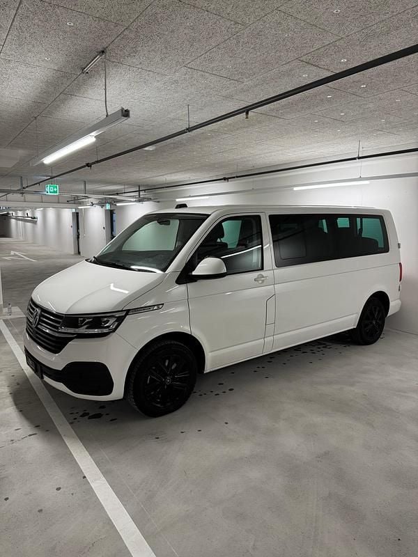 Gebraucht 2021 VW Caravelle Van / Kleinbus | CHF 37’900 (Fairer Preis) - Bild 1/4