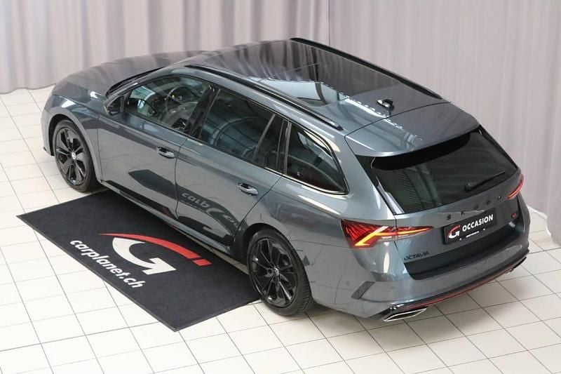 Gebraucht Skoda Octavia RS 245 PS (180 kW) 2021 Grau Kombi