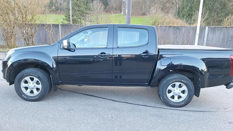 Gebraucht Isuzu D-Max 164 PS (120 kW) 2017 Abholung