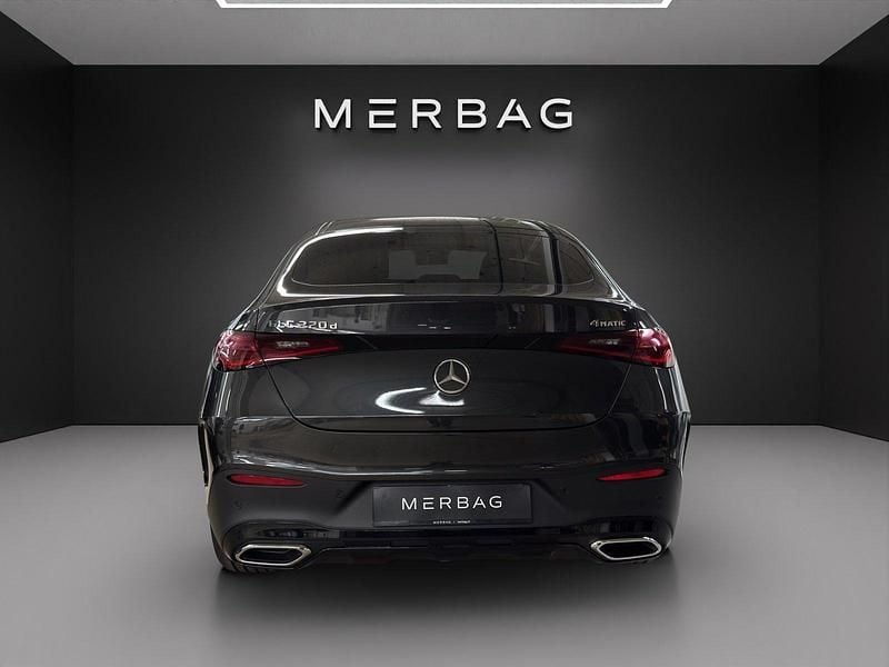 Neu Mercedes GLC220 197 PS (144 kW) 2025 Grau Coupé