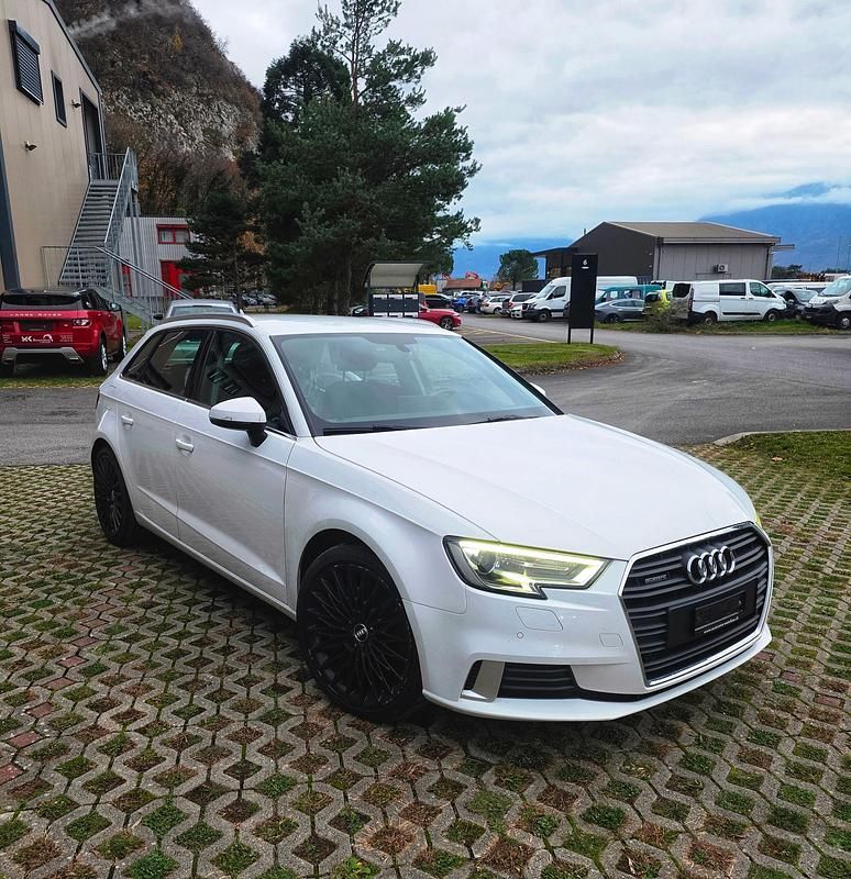 Gebraucht Audi A3 190 PS (139 kW) 2019 Limousine