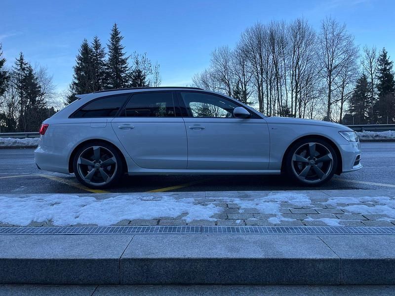 Gebraucht Audi A6 Ambiente 313 PS (230 kW) 2014 Kombi