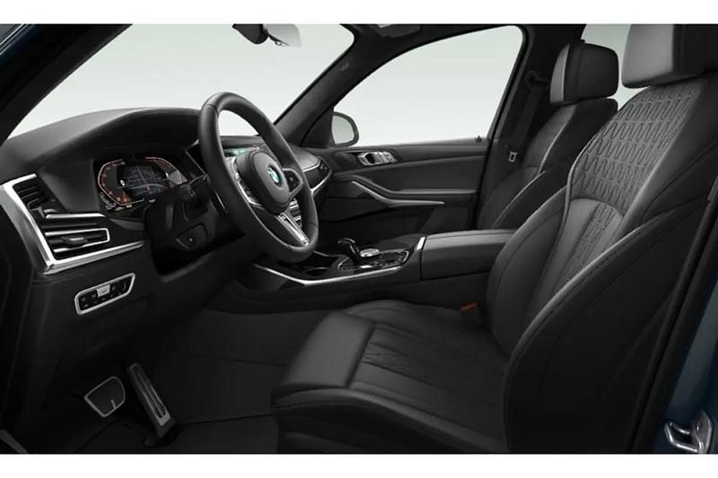 Gebraucht BMW X7 340 PS (250 kW) 2026 Gray SUV