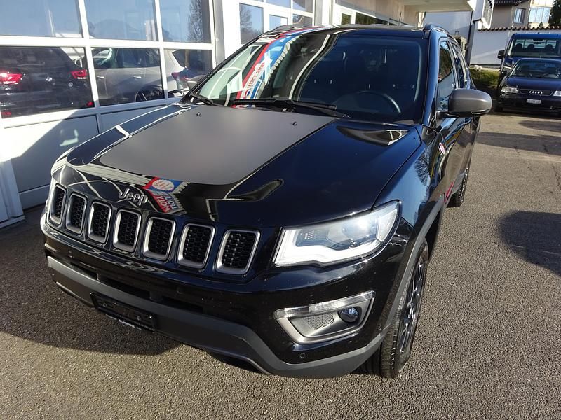 Gebraucht 2020 Jeep Compass Trailhawk SUV | CHF 18’990 (Fairer Preis) - Bild 1/4