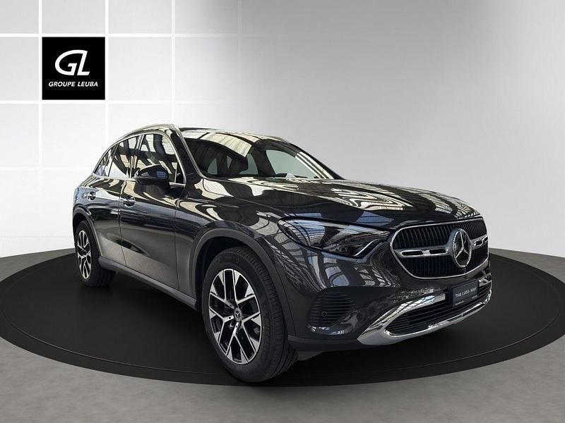 Grau Gebraucht 2025 Mercedes GLC220 SUV | CHF 63’900 (Fairer Preis) - Bild 1/4