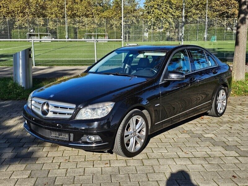 Gebraucht Mercedes C180 Avantgarde 156 PS (114 kW) 2010
