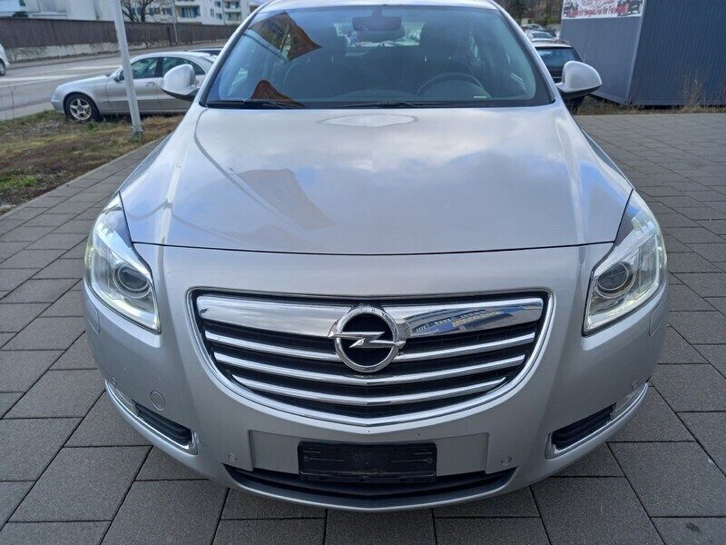 Gebraucht Opel Insignia Edition 220 PS (161 kW) 2012